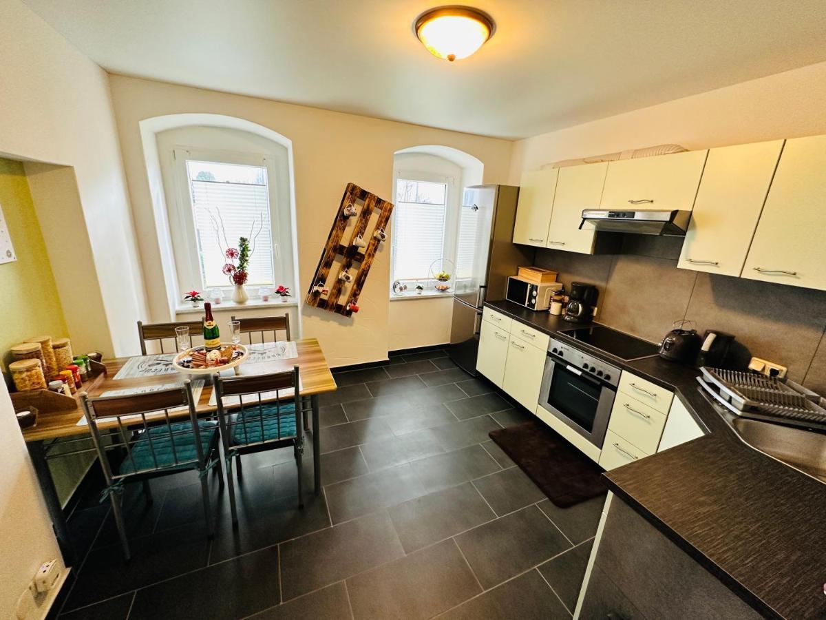 Gemuetliche Wohnung In Gruenhainichen Erzgebirge Grunhainichen Ngoại thất bức ảnh