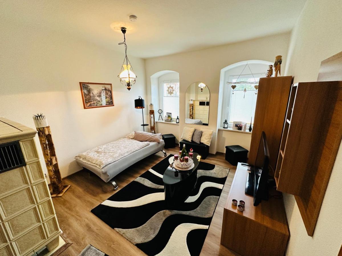 Gemuetliche Wohnung In Gruenhainichen Erzgebirge Grunhainichen Ngoại thất bức ảnh